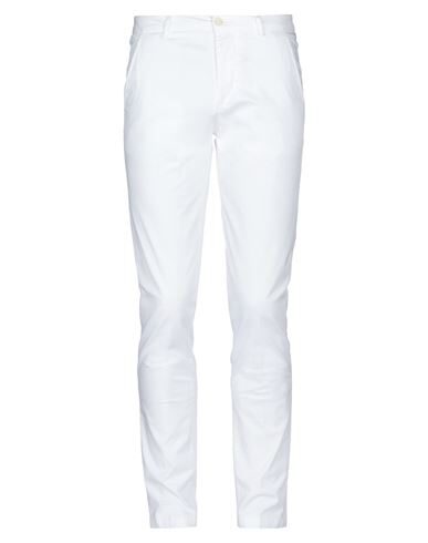 No Lab Pants In White