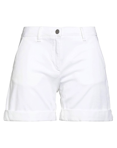BARBOUR Shorts & Bermuda Bianco 97% Cotone, 3% Elastan