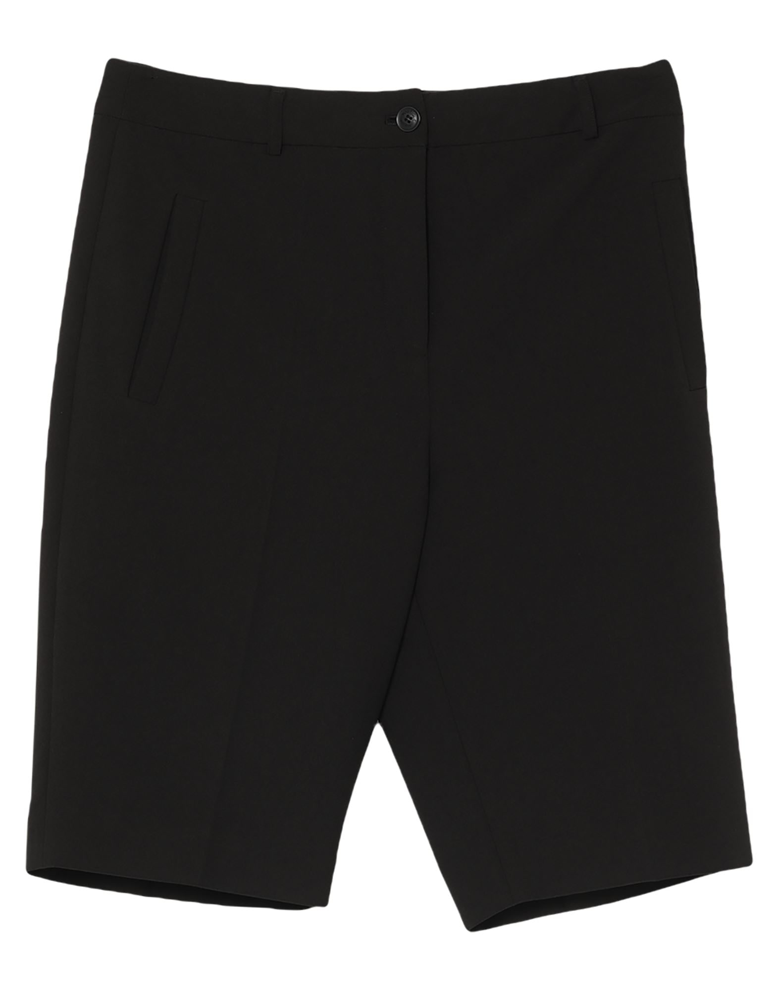 BOUTIQUE MOSCHINO - ショートパンツ＆バミューダ