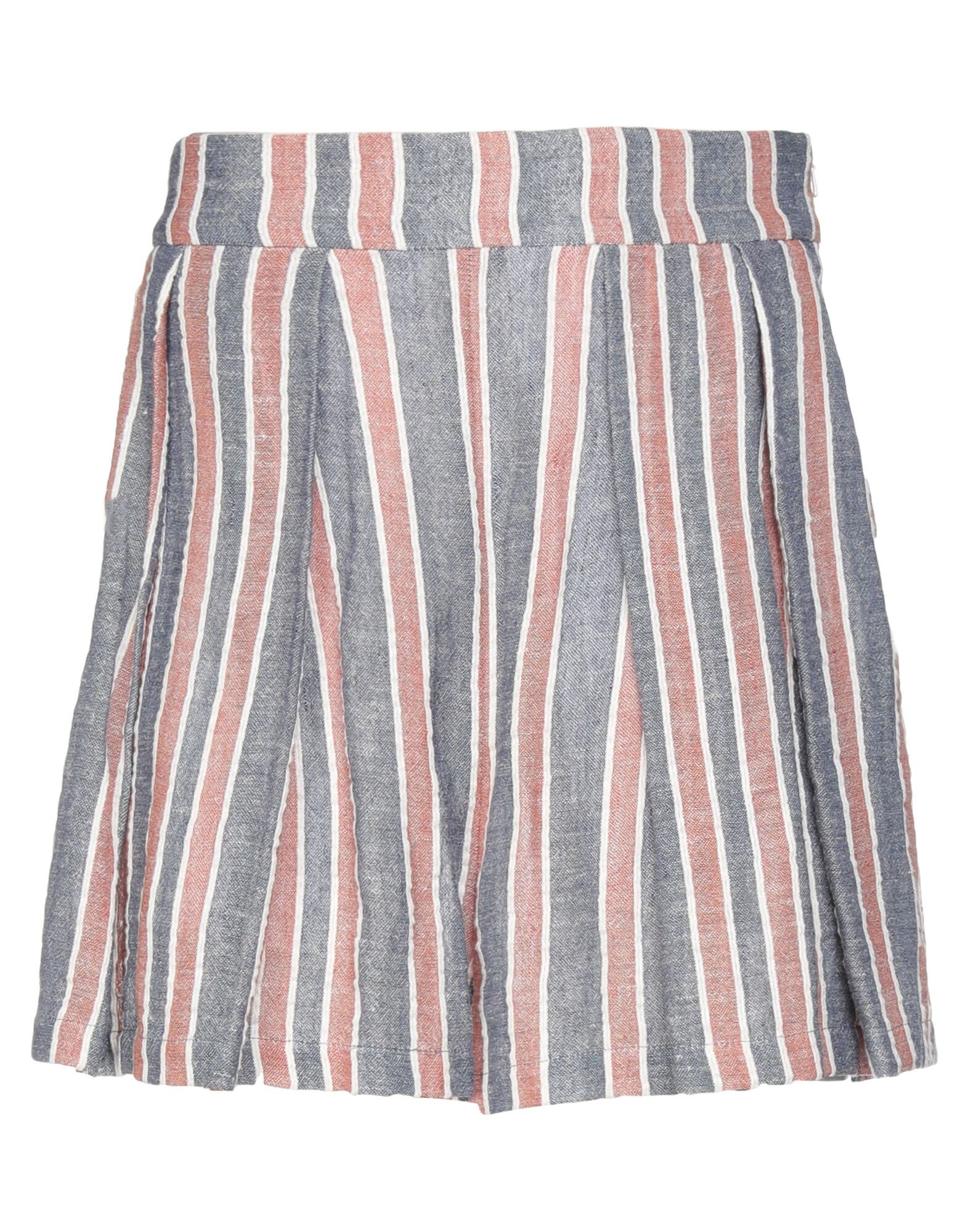 THREE GRACES LONDON - Shorts & Bermuda Shorts