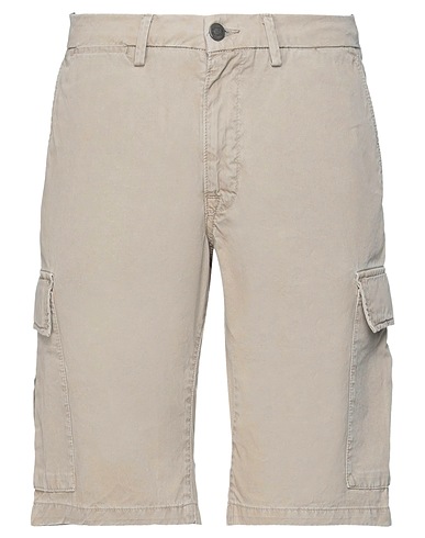 7 FOR ALL MANKIND