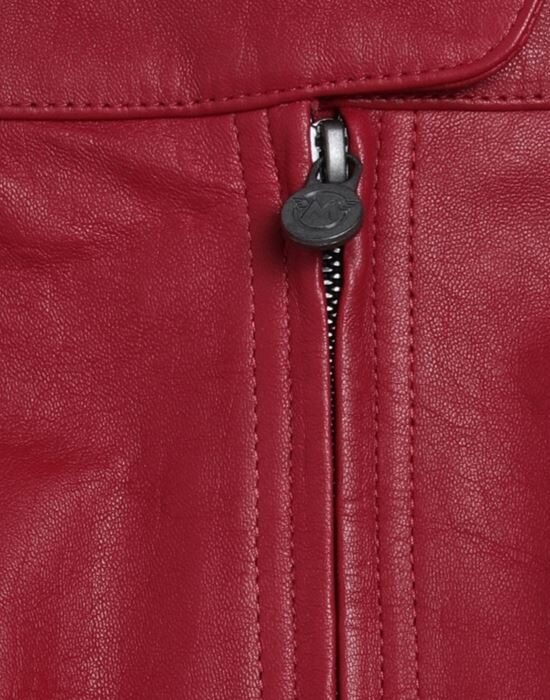 MATCHLESS Шорты и бермуды