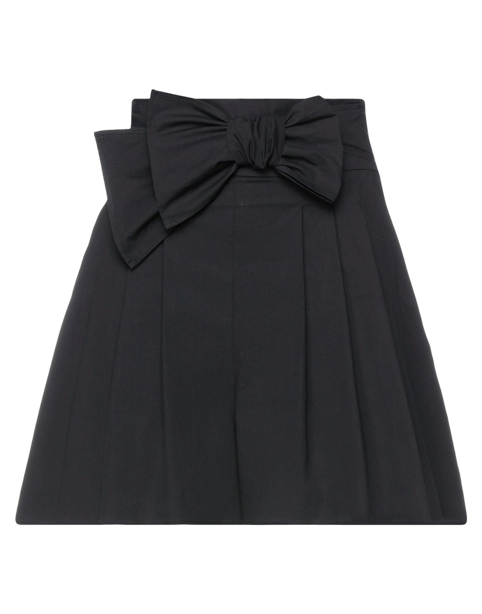 BOUTIQUE MOSCHINO - Shorts & Bermuda Shorts