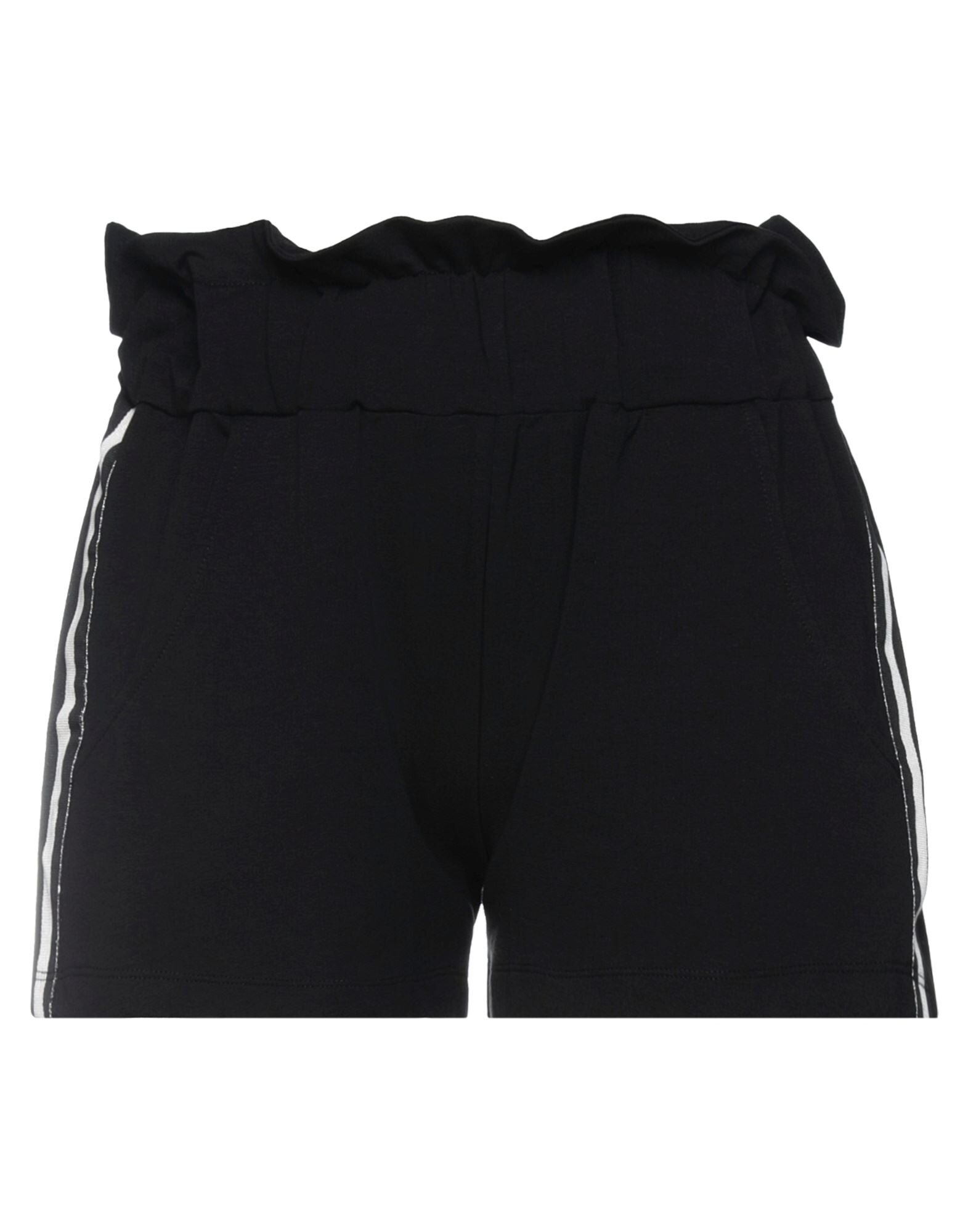 LE VOLIÈRE - Shorts & Bermuda Shorts