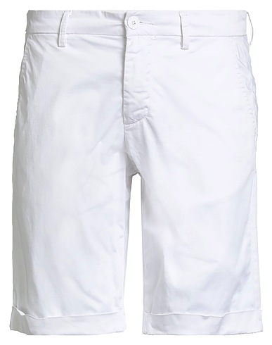 LUCA BERTELLI Shorts & Bermuda 97% Cotton, 3% Elastane