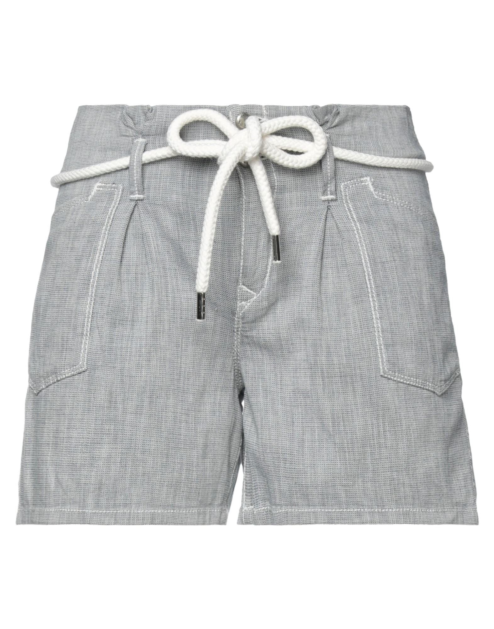 JACOB COHЁN - Shorts & Bermuda Shorts