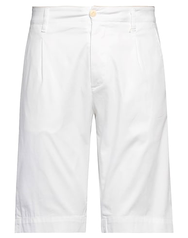 OFFICINA 36 Shorts & Bermuda White 97% Cotton, 3% Elastane