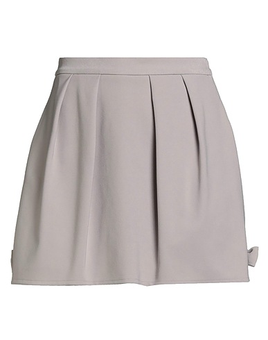 ELISABETTA FRANCHI Shorts & Bermudas Hellgrau 90% Polyester, 10% Elastan