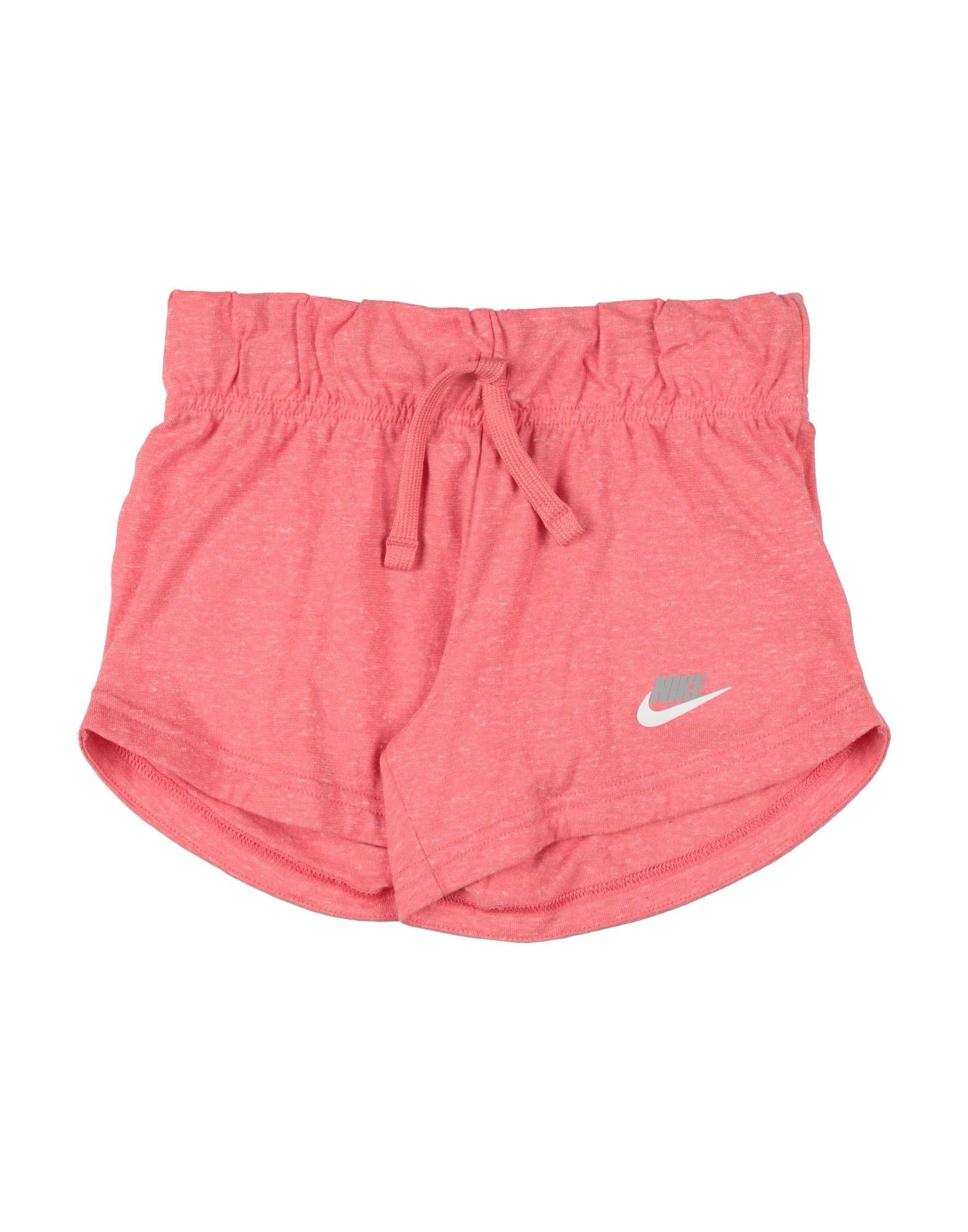 NIKE - Shorts & Bermuda Shorts