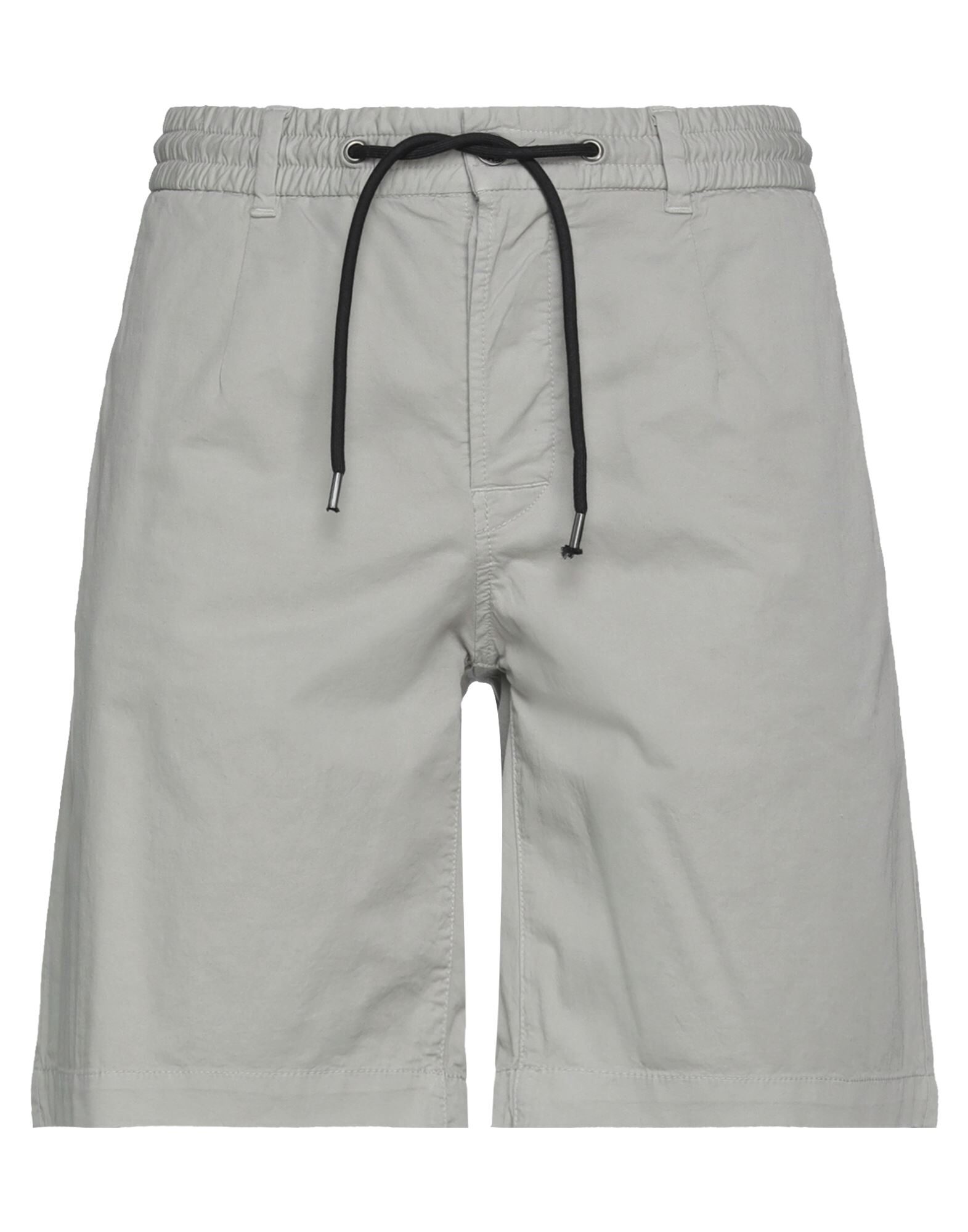 BIKKEMBERGS - Pantalones cortos y bermudas