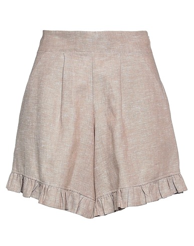 LOVELOVELOVE YOU Shorts & Bermuda Khaki 55% Lino, 45% Viscosa