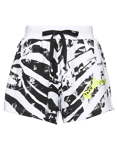 JOHN RICHMOND Shorts & Bermuda White 100% Cotton
