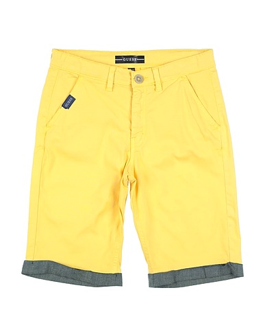GUESS Shorts & Bermudas Gelb 97% Baumwolle, 3% Elastan