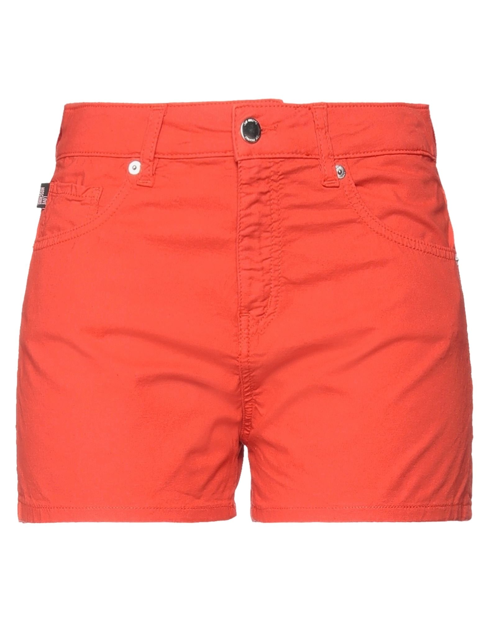 LOVE MOSCHINO - Shorts & Bermuda Shorts