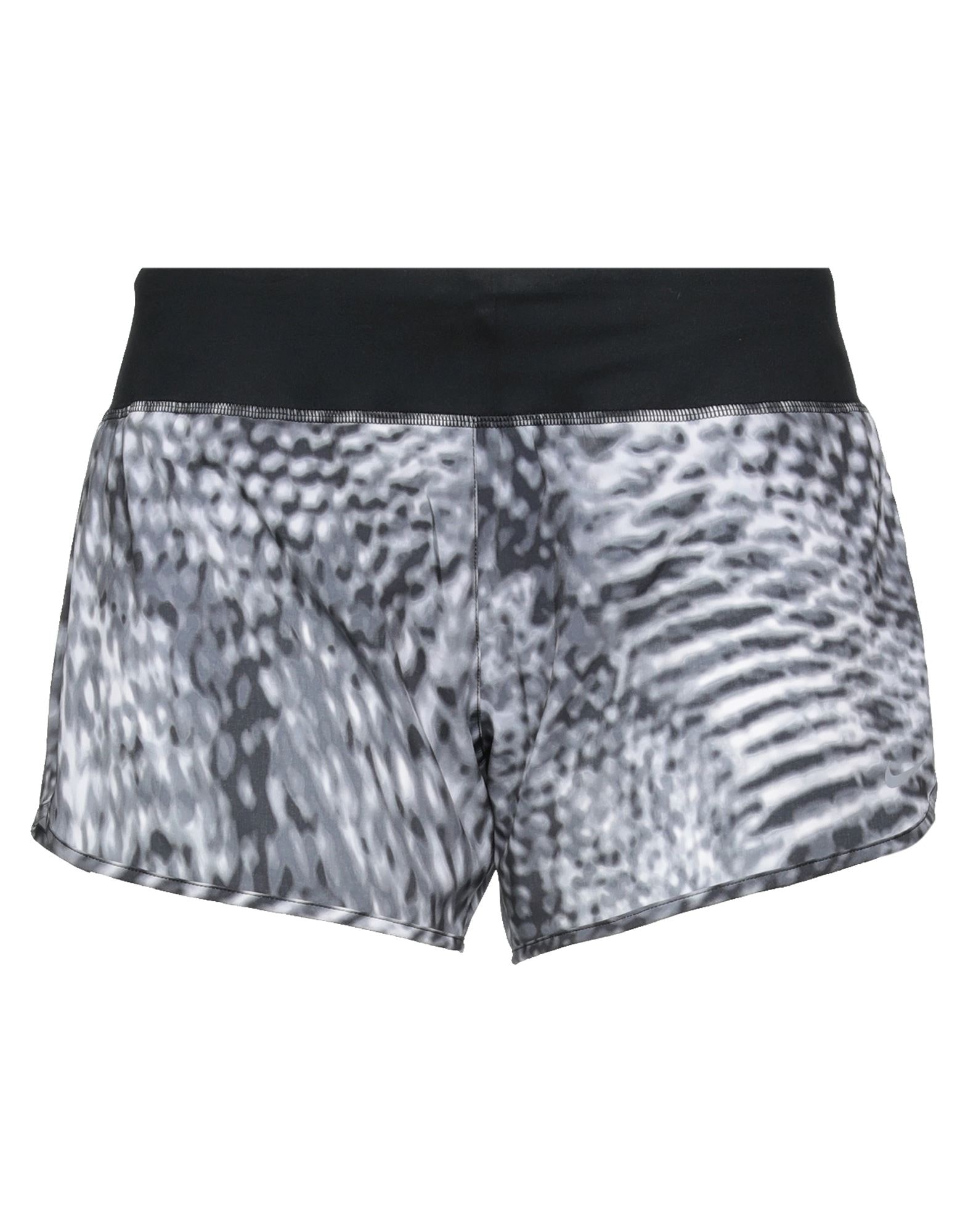 NIKE - Shorts & Bermuda Shorts