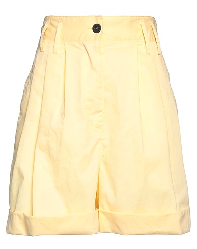 FORTE_FORTE Shorts et Bermudas Jaune 58% Polyester, 42% Coton