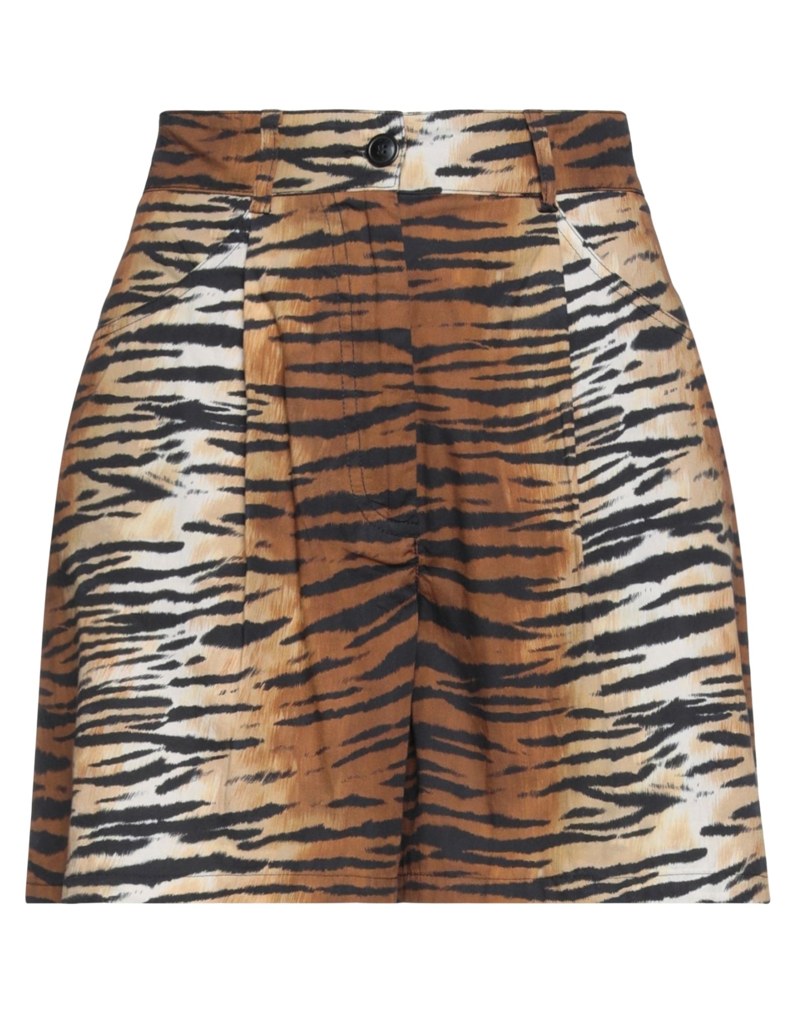 19.70 NINETEEN SEVENTY - Shorts & Bermuda Shorts