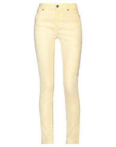 ERMANNO DI ERMANNO SCERVINO Pantaloni jeans Giallo pastello 98% Cotone, 2% Elastan, Viscosa, Poliammide