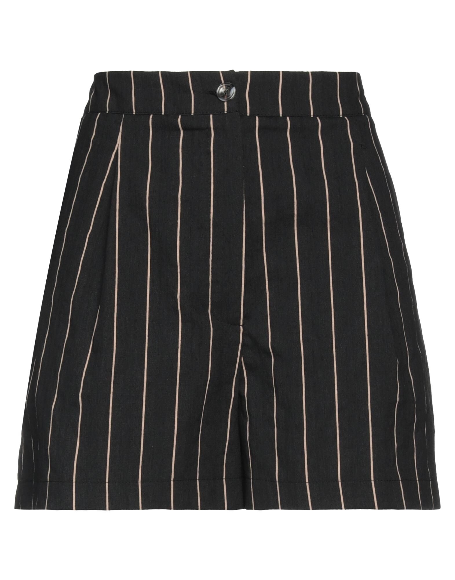 WHITE WISE - Shorts & Bermuda Shorts