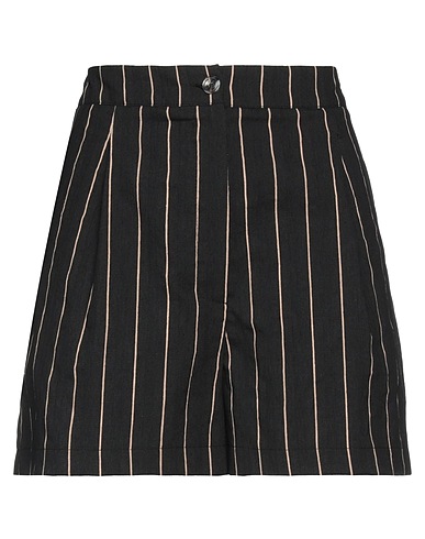 WHITE WISE Shorts & Bermuda Nero 65% Cotone, 30% Poliestere, 5% Altre Fibre