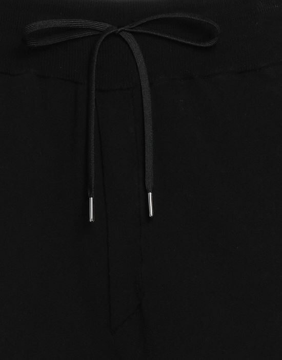 ISABEL BENENATO Повседневные брюки