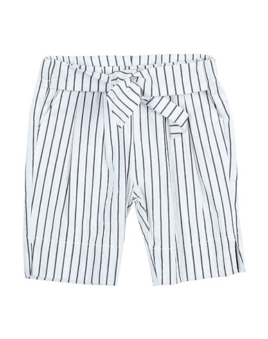 J.O. Milano Shorts & Bermuda White 75% Cotton, 23% Polyamide, 2% Elastane