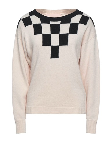 FLOOR Sweater Blush 40% Merino Wool, 25% Viscose, 25% Polyamide, 10% Cashmere