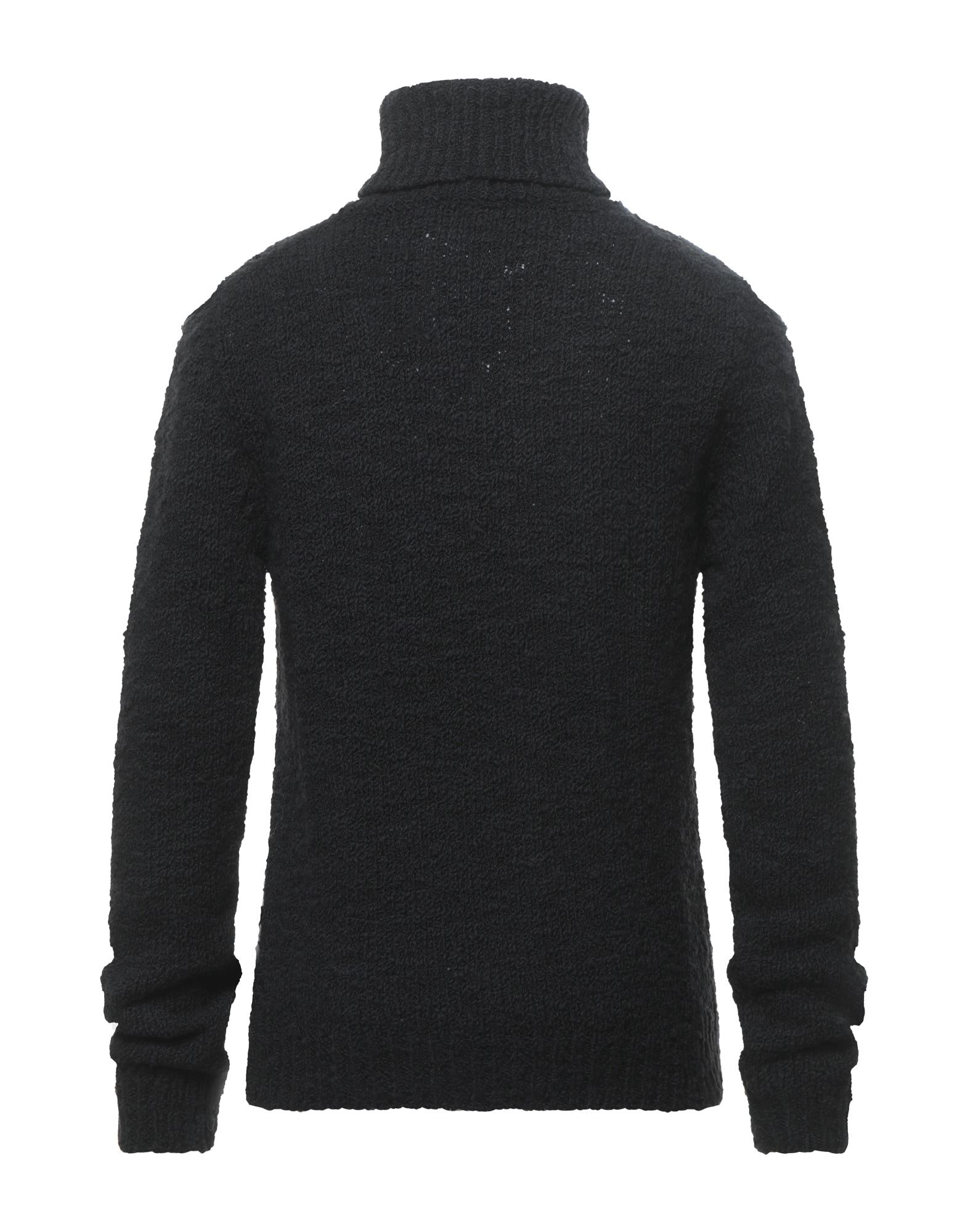 YOOX Online Fashion Design Shopping