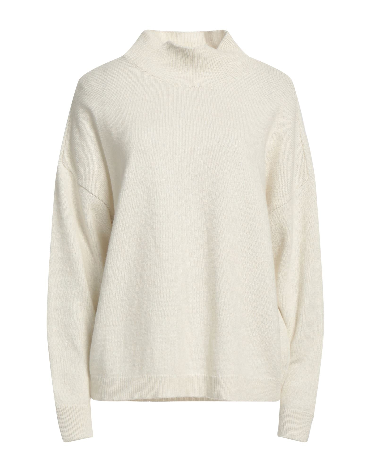 EUROPEAN CULTURE - Turtlenecks