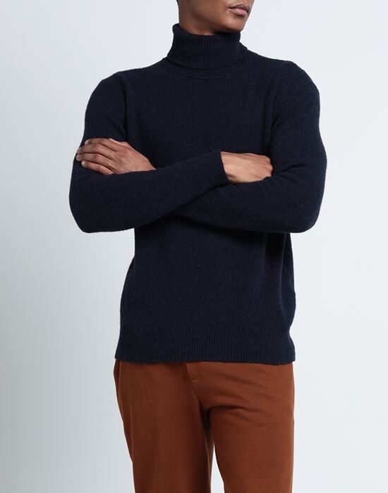 LUCQUES Водолазки