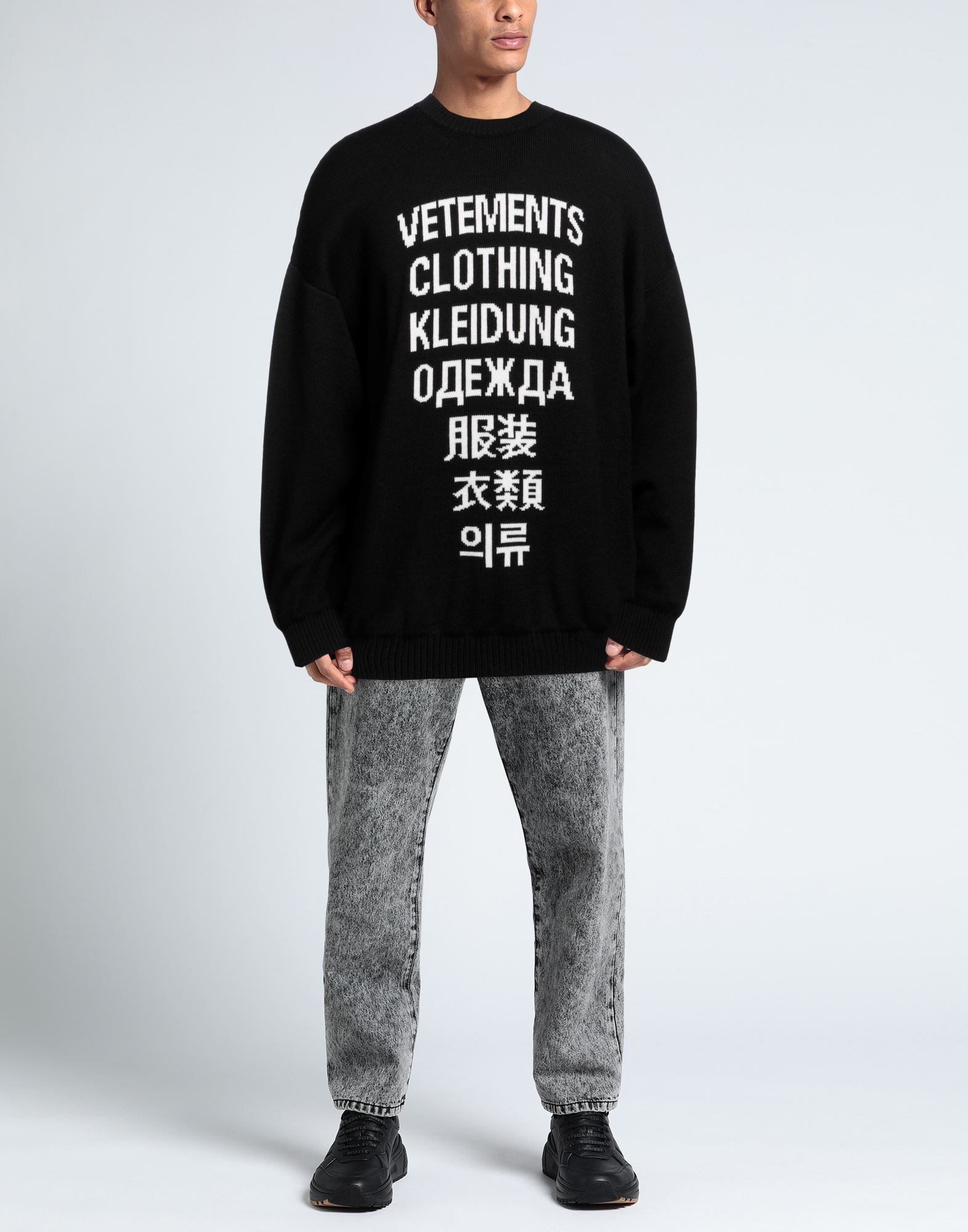 VETEMENTS ニット＆スウェット | プルオーバー ブラック メンズ | YOOX