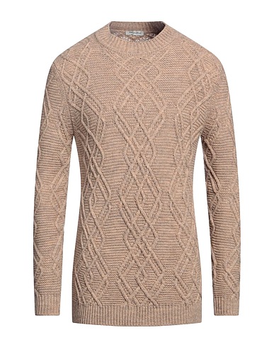ALLEY DOCKS 963 Jumper Sand 70% Acrylic, 25% Wool, 5% Alpaca wool