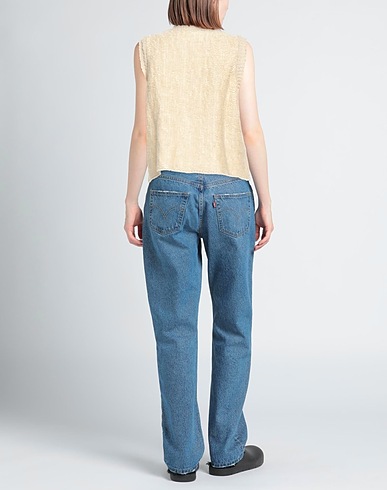 Sleeveless sweater