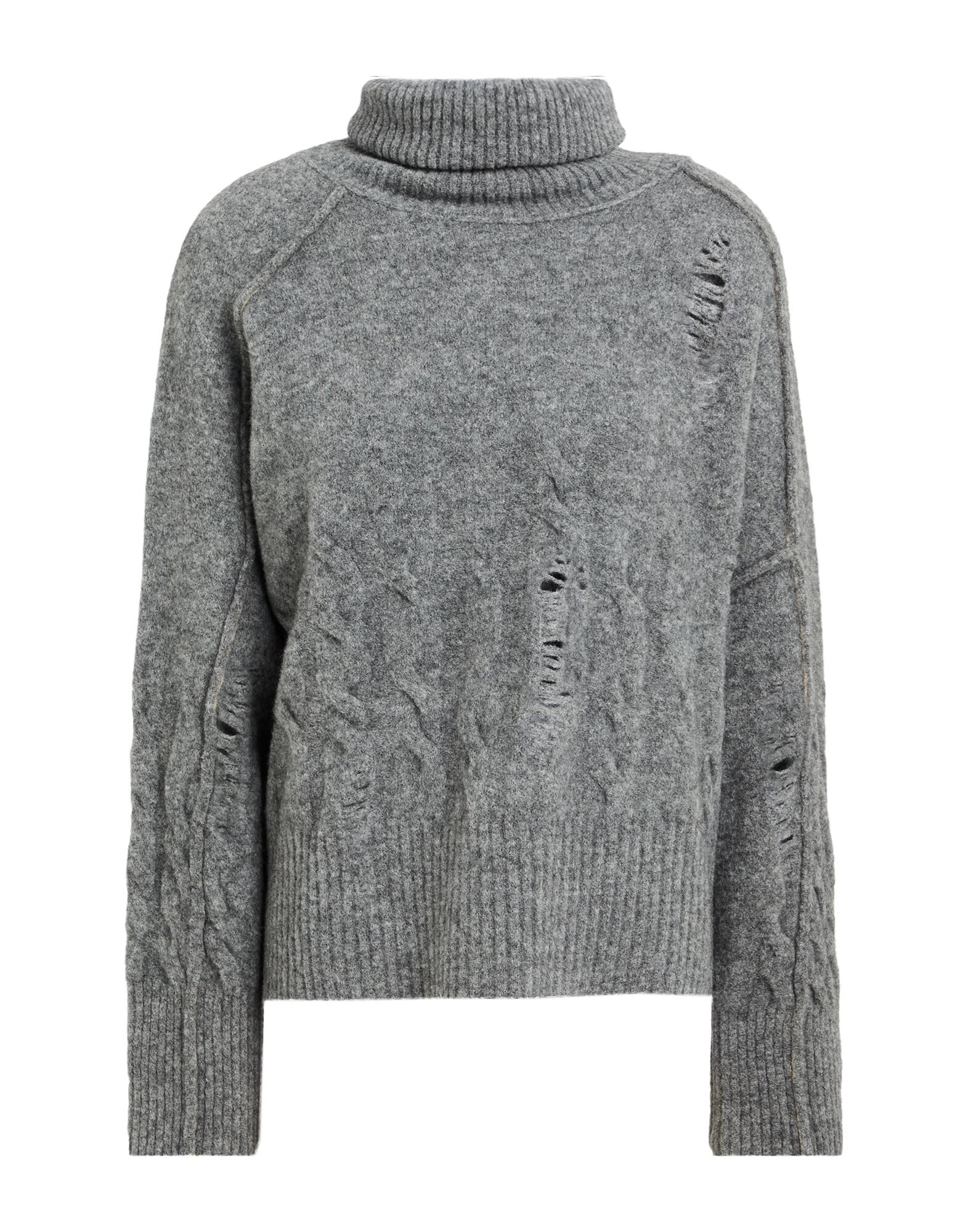 ISABEL BENENATO - Cuello alto