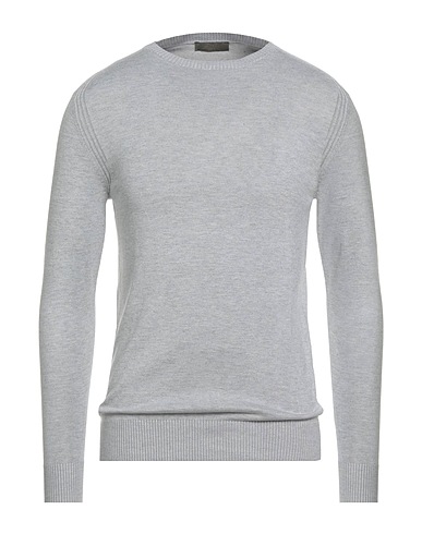 OUT/FIT Pullover Hellgrau 65% Viskose, 35% Polyamid