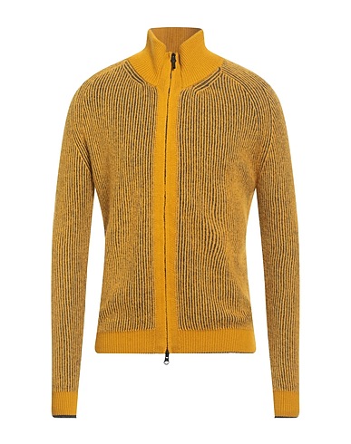 ALPHA STUDIO Cardigan Mustard 67% Merino Wool, 17% Alpaca wool, 9% Recycled polyacrylic, 7% Polyamide