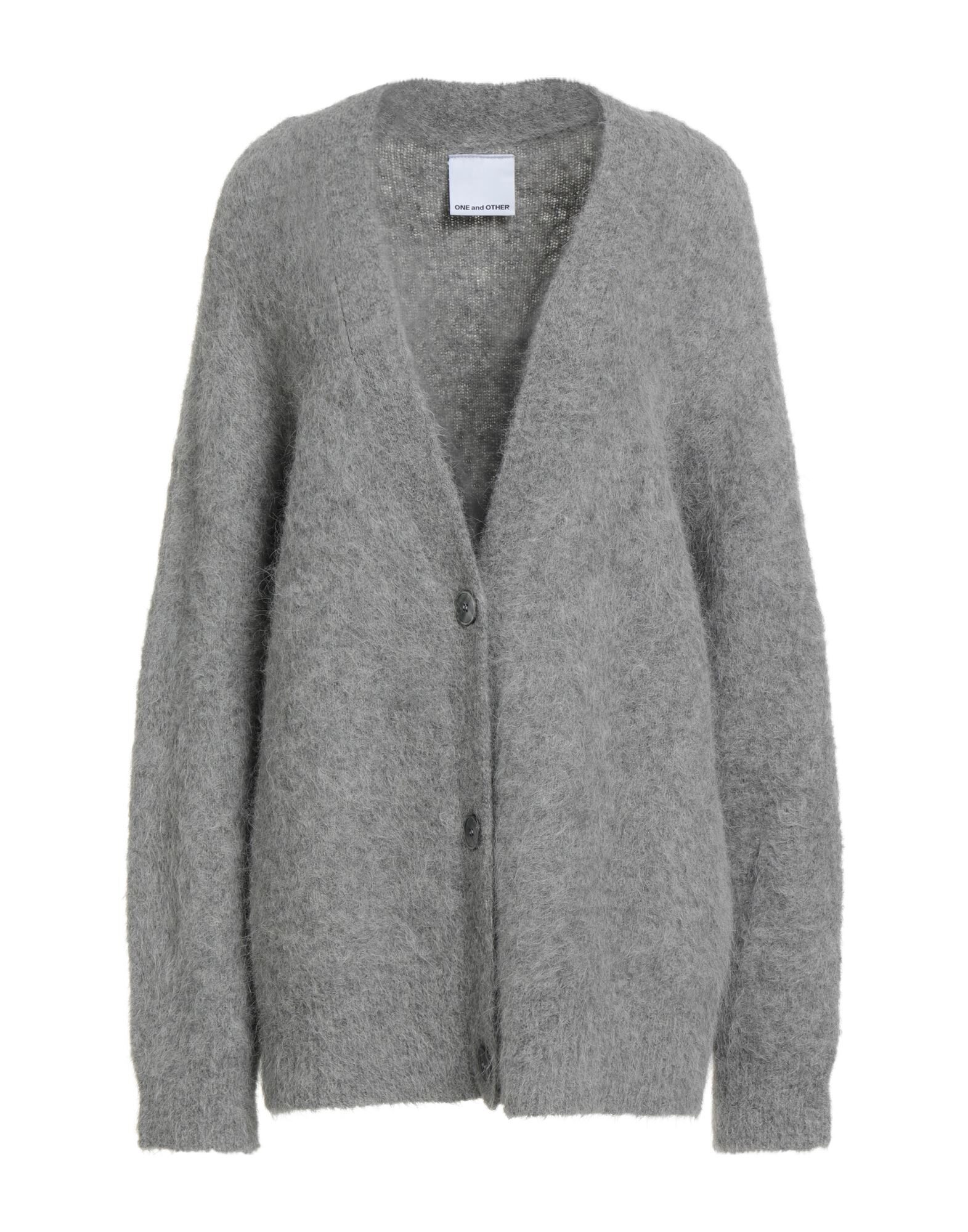 ONE AND OTHER - Cardigans