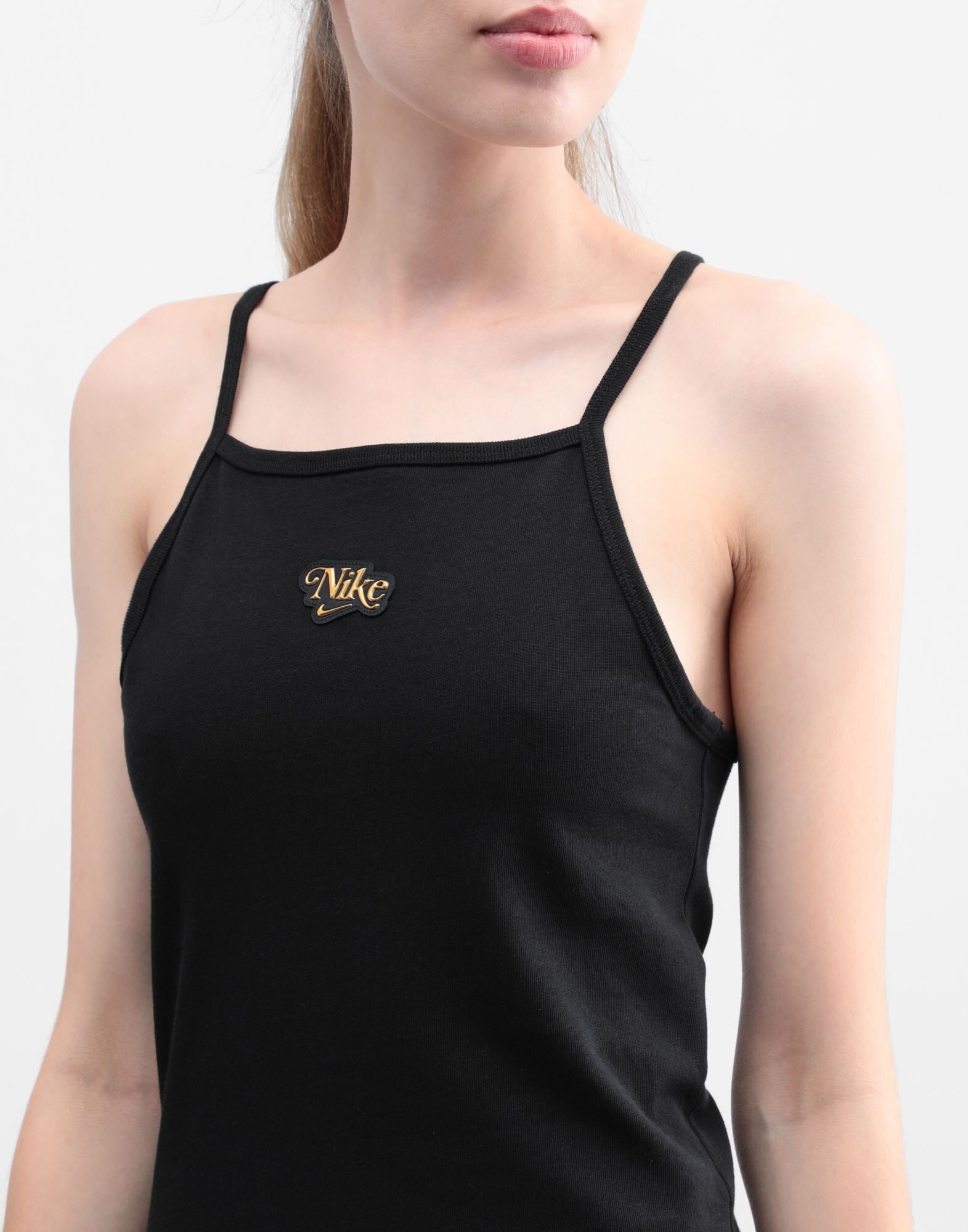 nike women's summer outfits