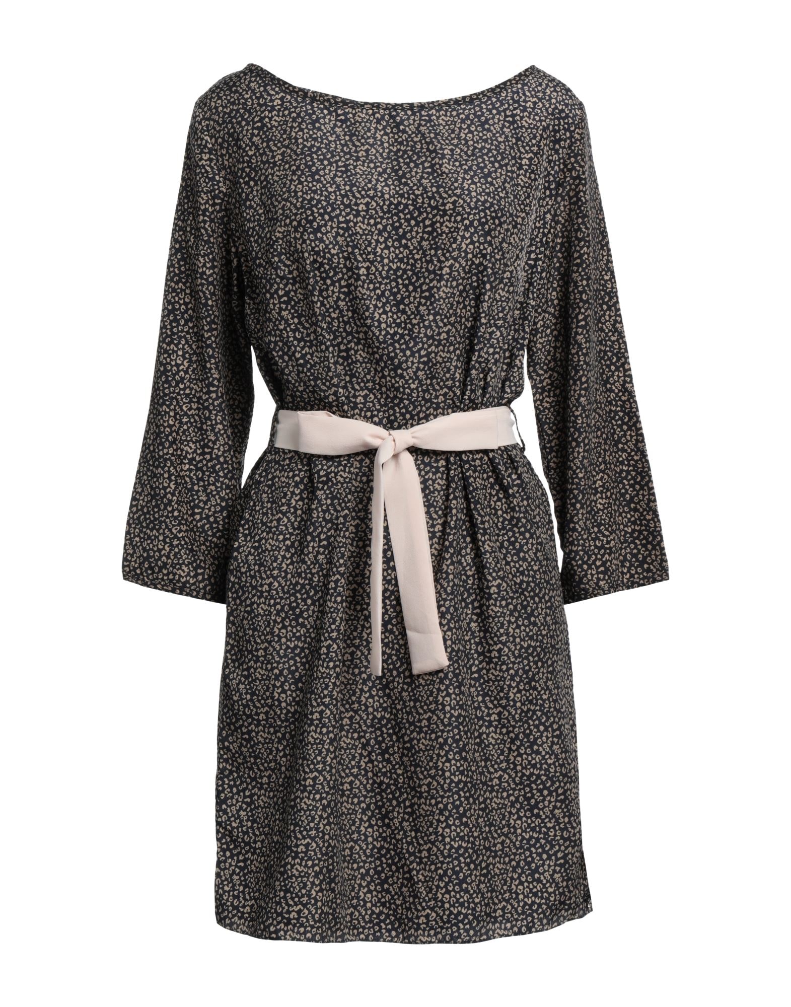 KORALLINE - Короткие платья