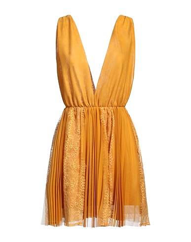 SOALLURE Pleated dress Marigold 100% Polyester, Elastane