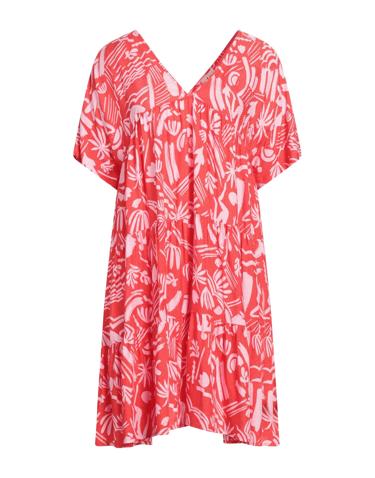 ATTIC AND BARN - Короткие платья