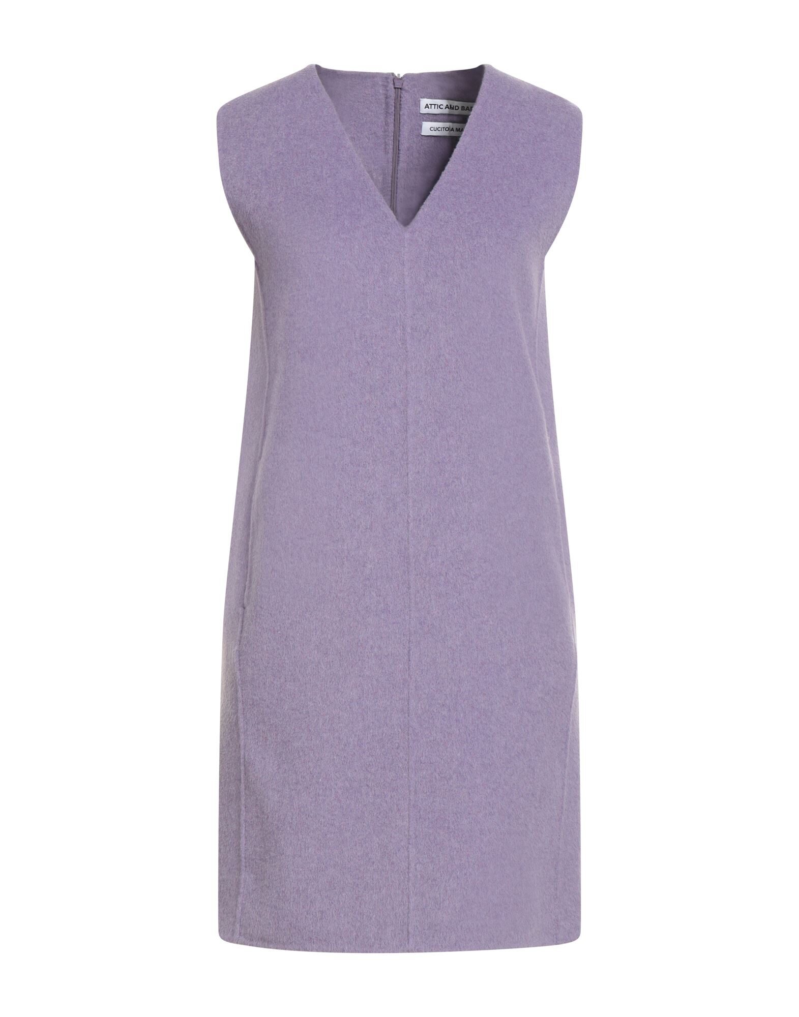 ATTIC AND BARN - Короткие платья