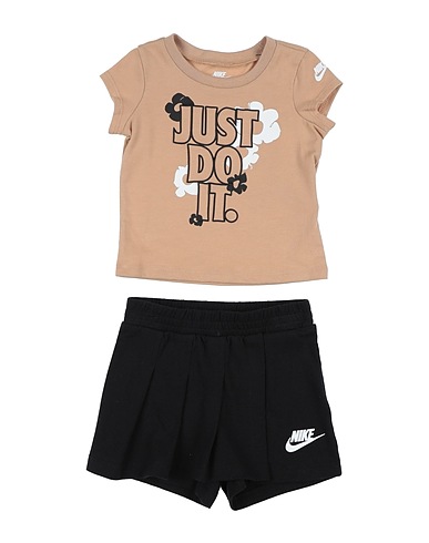 NIKE Ensemble bébé  FLORAL SKORT SET
 Marron clair 60% Coton, 40% Polyester