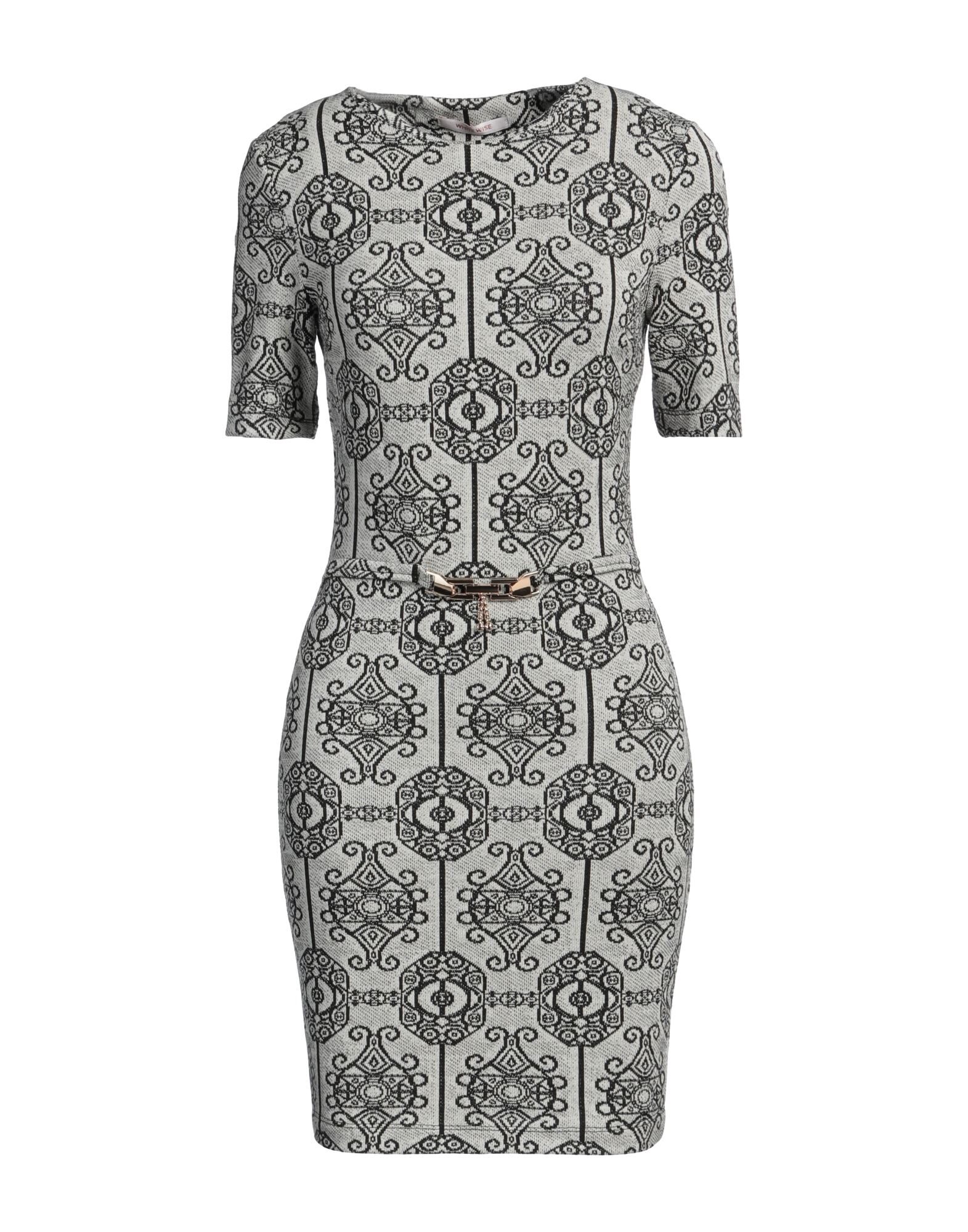 WHITE WISE - Короткие платья