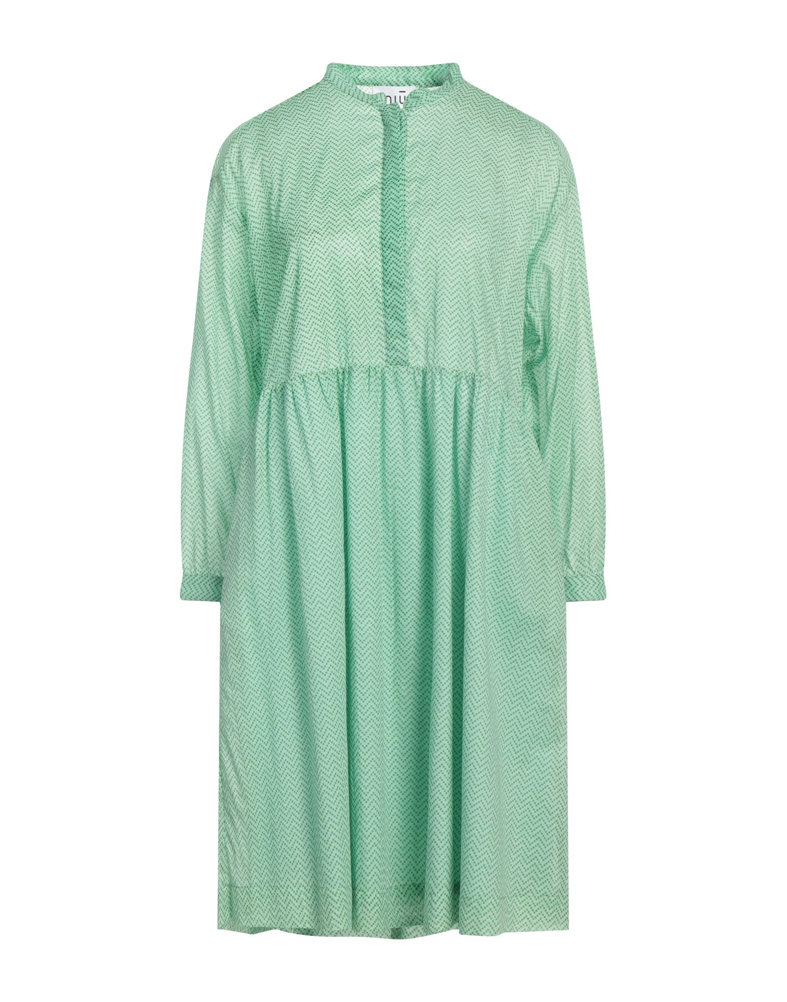  NIŪ - Vestiti corti