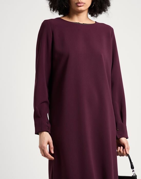 NIŪ Короткое платье