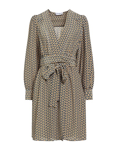 ATTIC AND BARN Kurzes Kleid Grün 68% Viskose, 32% Seide