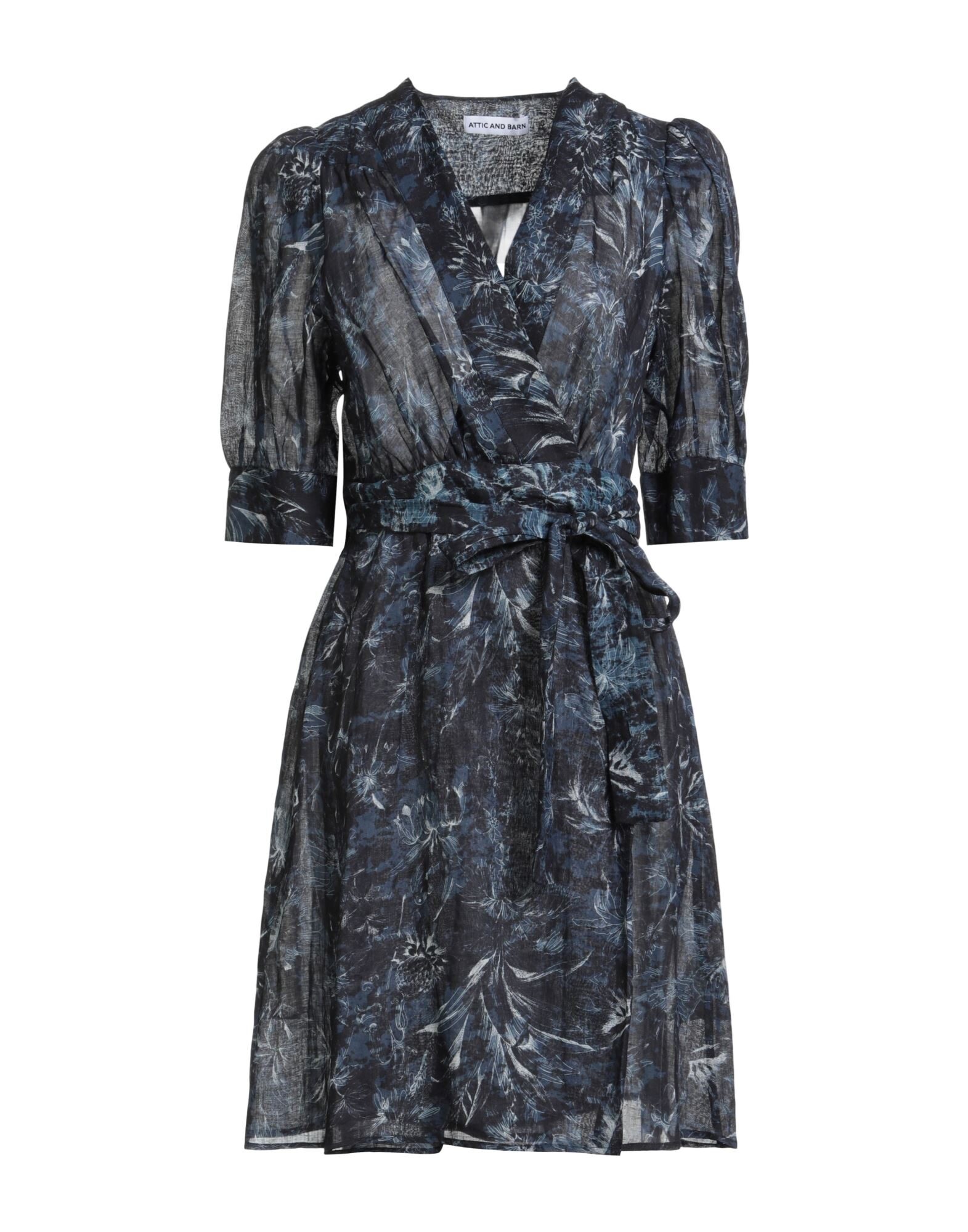 ATTIC AND BARN - Robes courtes