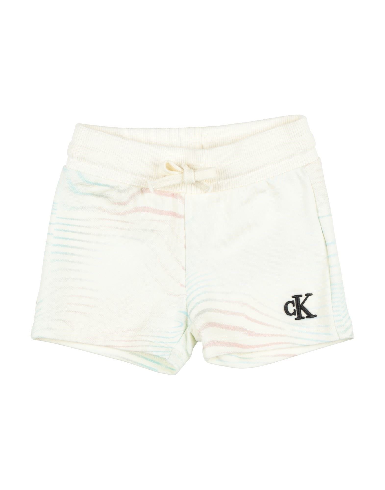 CALVIN KLEIN JEANS - Shorts & Bermuda Shorts