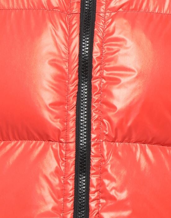 PEUTEREY.PLURALS Пуховики и куртки на синтепоне